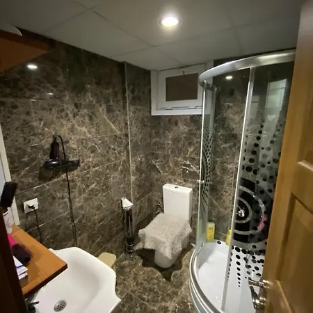Merkezi Yeni Konut 1+1 Full Esyali *