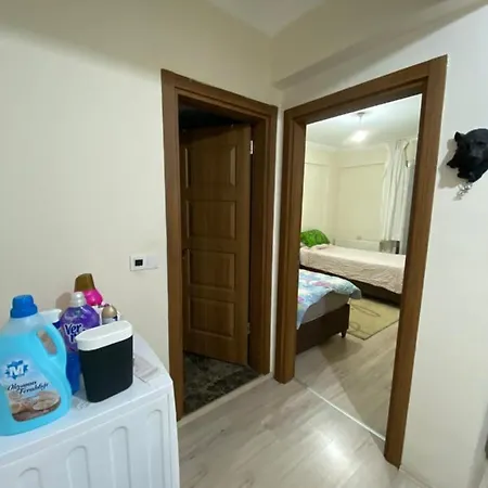 Appartement Merkezi Yeni Konut 1+1 Full Esyali Edirne